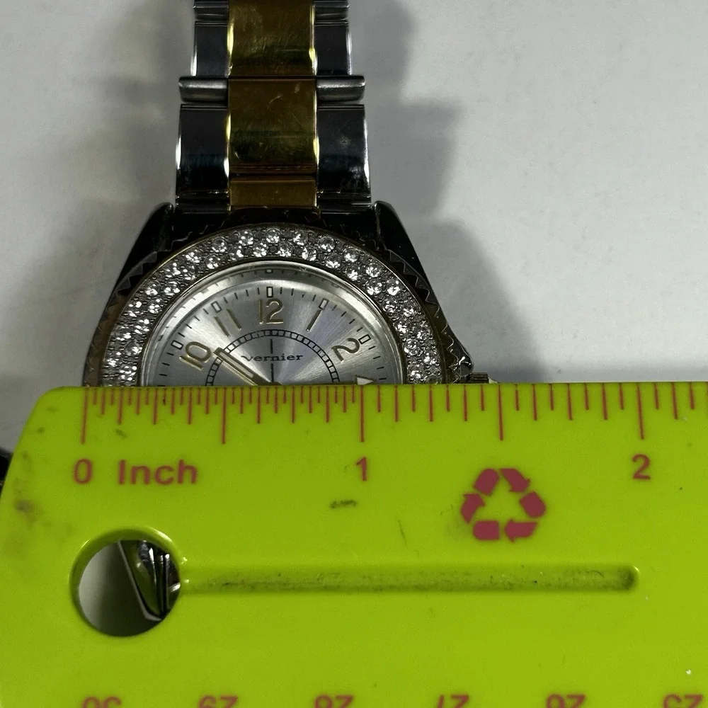 Vernier Quartz Two-Tone‎ Stainless Steel Watch Crystal Bezel Unisex UNTESTED